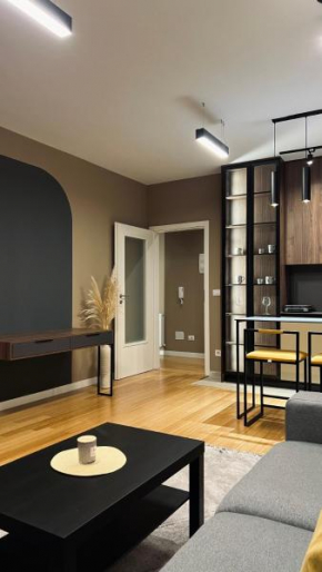 The B Street Suite